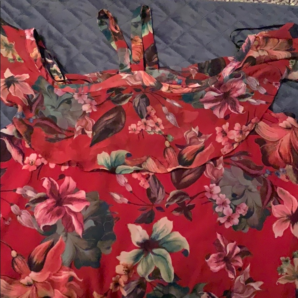 New York and company sweet pea floral top